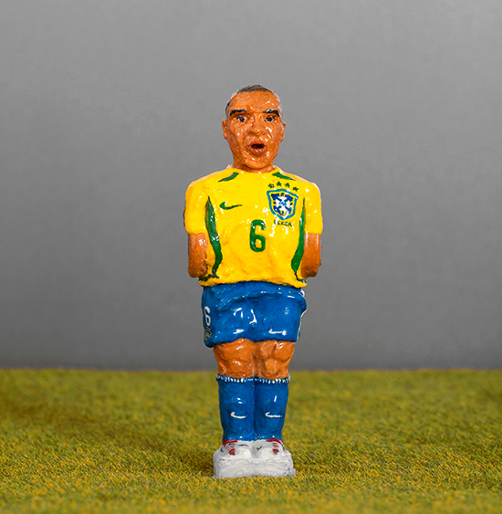 56 Roberto Carlos