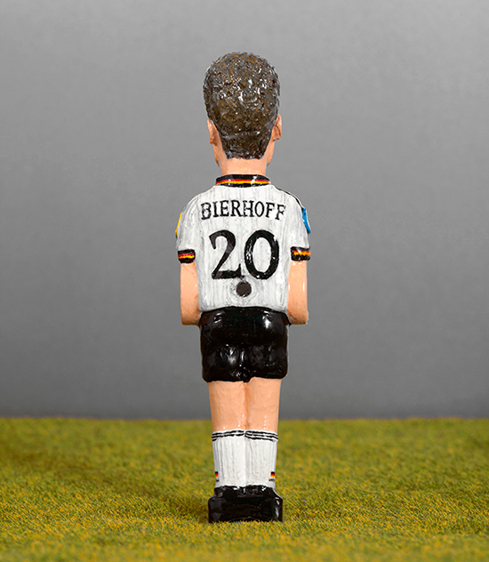 76 Oliver Bierhoff