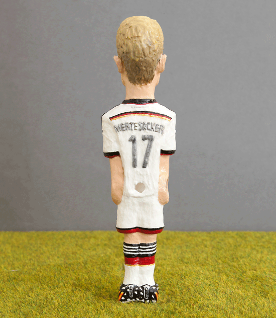 93 Mertesacker